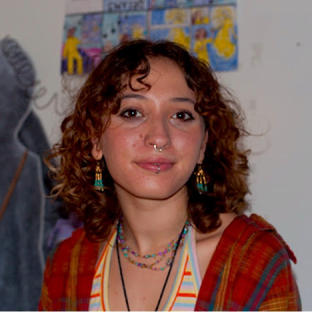 Meet your Posher, Madeline